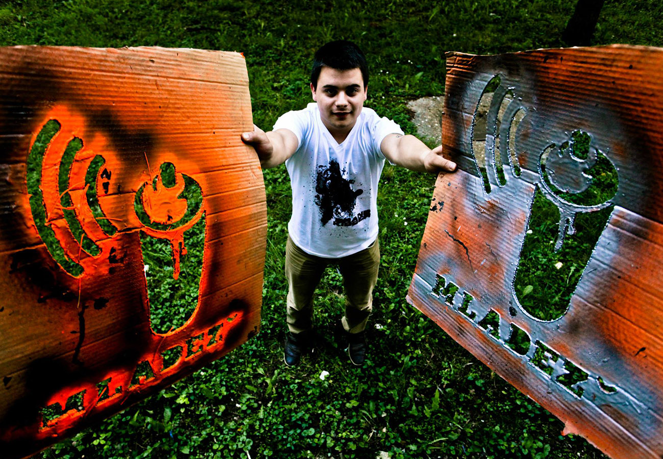 mladez stencil