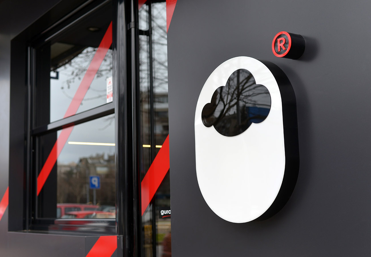 sushi dream znak fasada